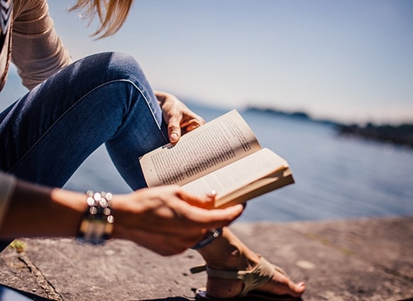 41 Books to Motivate You to Become Your Best Self